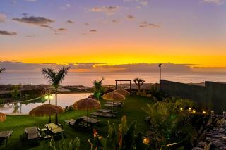 Apartamento de Lujo con Jacuzzi Privado, Piscina y Vistas al Mar - 5