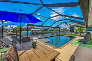 Coastal Gypsy - Cape Coral with Dock & Gulf Access - 0