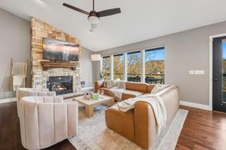 Dock Holiday - Hot Tub - Private Dock - 7