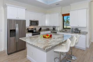 Coral Paradise- Salt Water Pool - baby fence - 5