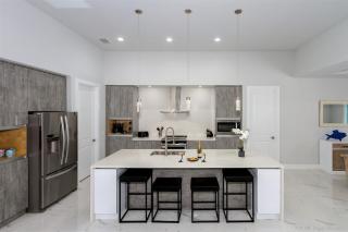 Coral Pearl- Modern New Construction Vacation Home - 2