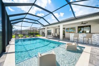 Dream View - Freshwater Canal Home with Outdoor Bar - 0