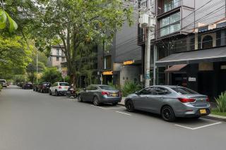 One Apartments Provenza - 2