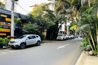 One Apartments Provenza - 1