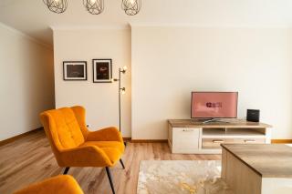 GuestReady- Charming Condo with Pool in Caniço - 2