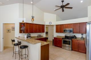 Ellen`s House-pool and Jacuzzi, Gulf access - 3