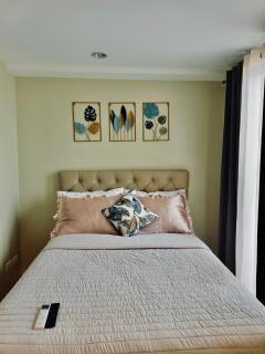 Sunrise Seaview Studio near AYALA - 8