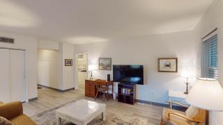 Atlantic Breeze #4 - 5