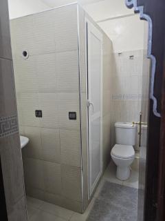 Stylish 2BR apartment by Marjane- 20 min to grand stadium - 6