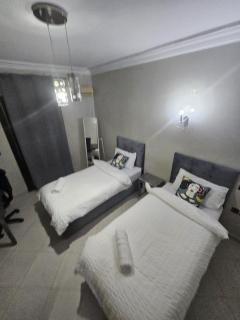 Stylish 2BR apartment by Marjane- 20 min to grand stadium - 4