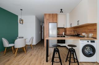 Green Haven Under the Roof - 6