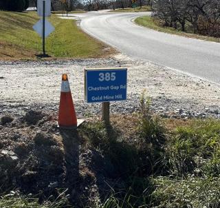 Cabin on Gold Mine Hill - 9