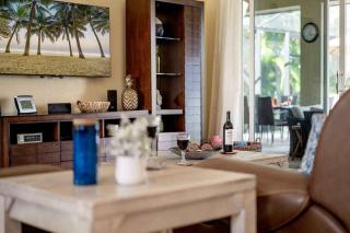 Kings Castle 3BR with Bikes & Boat Dock Access - 5