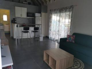 sea view apartment & swimming pool - 1