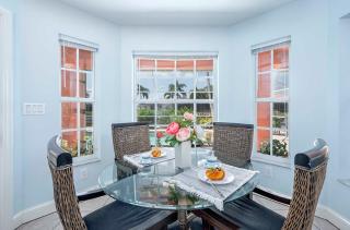 La Florida is a spacious 3bedroom home in SE Cape Coral with a serene freshwater canal view - 1