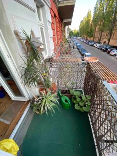 Old building apartment in cultural neighbourhood - 4