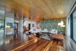 The Beach House - Upscale 5-bed Beachfront Villa w pool pier ocean views - 3