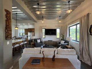 Emerald Blue Villa - Modern 2BR Villa with Rooftop Lounge Pool - 8