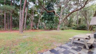 Live Oak Hideaway - 7