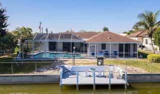 Lake Kennedy - Lakefront Home in Cape Coral - 0