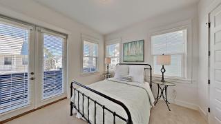 Settle By The Sea - 8