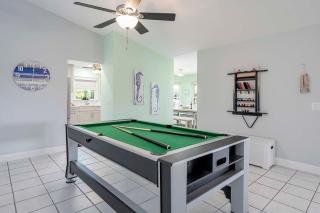 Latitude Adjustment - near Eight Lakes with Pool Table, Boat Dock & Jacuzzi - 5