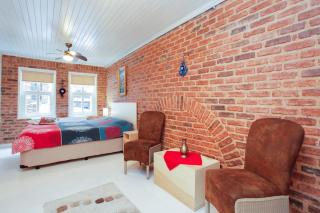 Newly renovated apartment-studio - 1