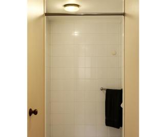 Jungle Cabin Leisure Bay - 9