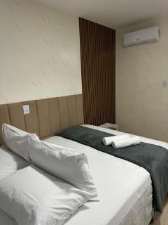 Aptos completos em localização privilegiada a 150m da Praia em Salvador – SESs - 4