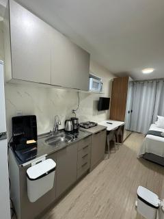 Aptos completos em localização privilegiada a 150m da Praia em Salvador – SESs - 1