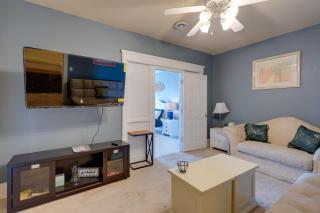 Walkable Racine Retreat! 1 Mi to Lake Michigan - 5