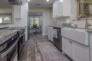 Lakefront Granbury Getaway - Granbury - 7