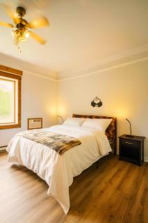 Varennes Grand Montreal Hotel - 0