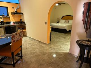 Tres Iguanas Apart Hotel - New, cozy & spacious flats, short walk to beach - 8