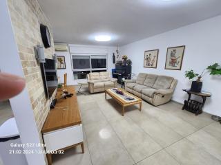 דירה לאירוח בכרמיאל מלון - 1