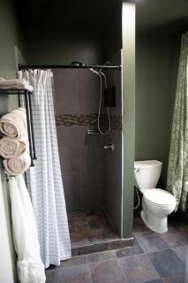 The Lincoln House Inn - 6