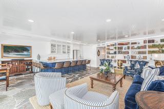 Spectacular 6Br Oceanfront Home In Highly-Coveted Location By Beachview Rentals - 2