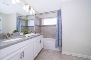 212BA TOWNHOUSE 4 BEDROOMS & 3 BATHROOMS + POOL - 8