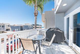 Pet-Friendly 3Br W Ac & Rooftop Deck 2 Houses From Beach By Beachview Rentals - 5