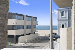 Pet-Friendly 3Br W Ac & Rooftop Deck 2 Houses From Beach By Beachview Rentals - 4