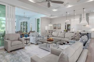 Mystique - Luxury Waterfront Home - 6