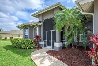 Palm View - Boat Dock and Tropical Lanai Space - 8