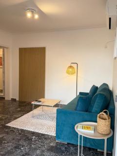 Boho Coastal Retreat with Jacuzzi, 1 min to Beach - 5