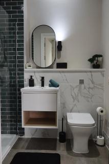 The Central Maison - Heart of Leeds City Centre, Walk to Train and Shops - 1