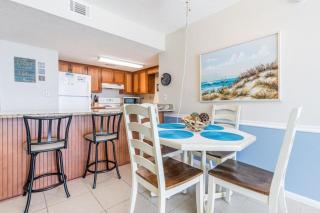 Island Sunrise 562 by Youngs Suncoast - 5