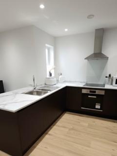 The Ideal Urban 4BR - COOP - Etihad with Parking - 6