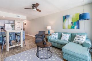 Island Sunrise 267 by Youngs Suncoast - 8