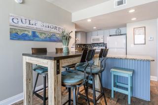 Island Sunrise 267 by Youngs Suncoast - 4