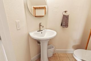 Comfortable 5br villa w pool arcade near Disney - 9