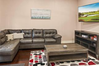 Comfortable 5br villa w pool arcade near Disney - 4